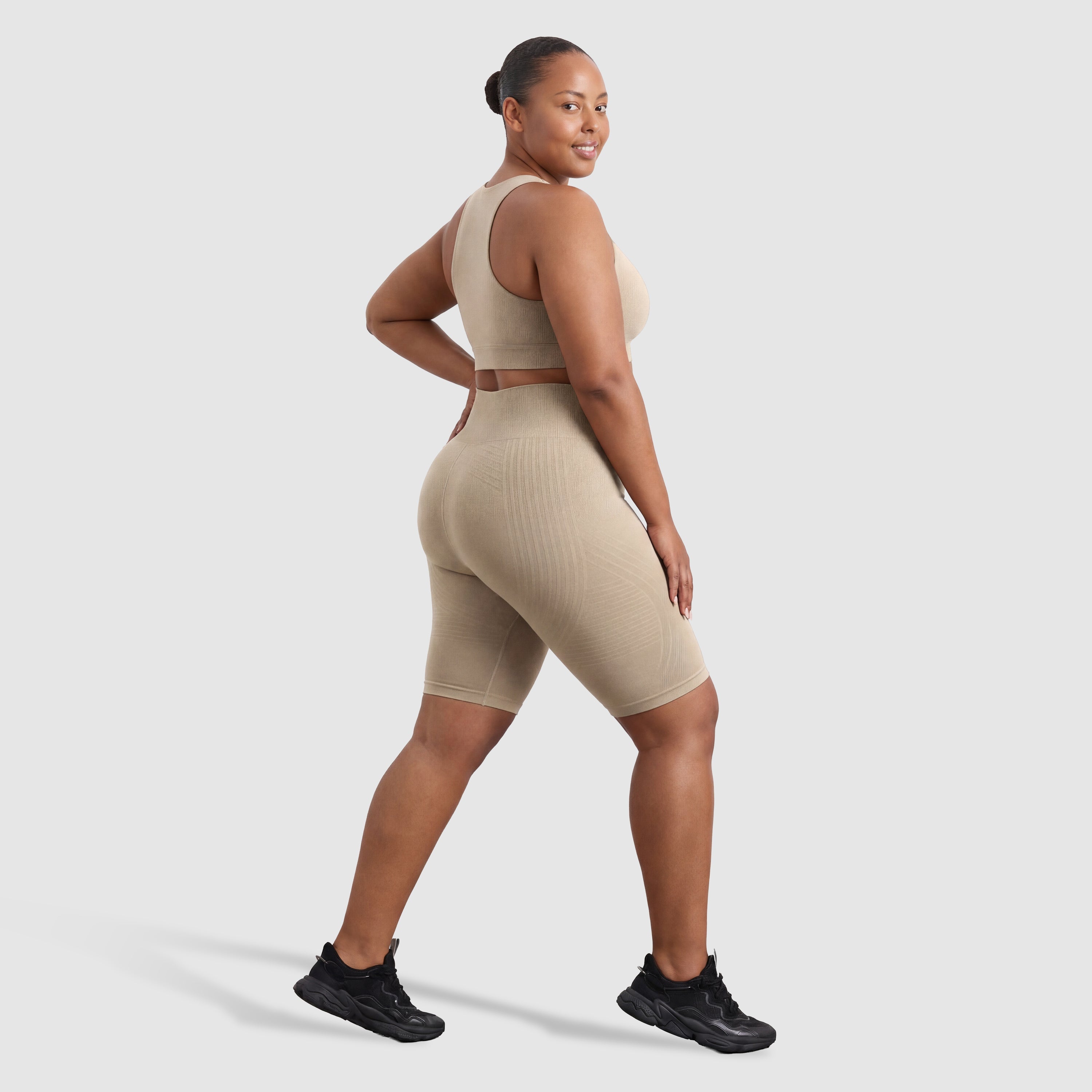 Sculpt 3D Lift & Smooth Shorts | Velaure