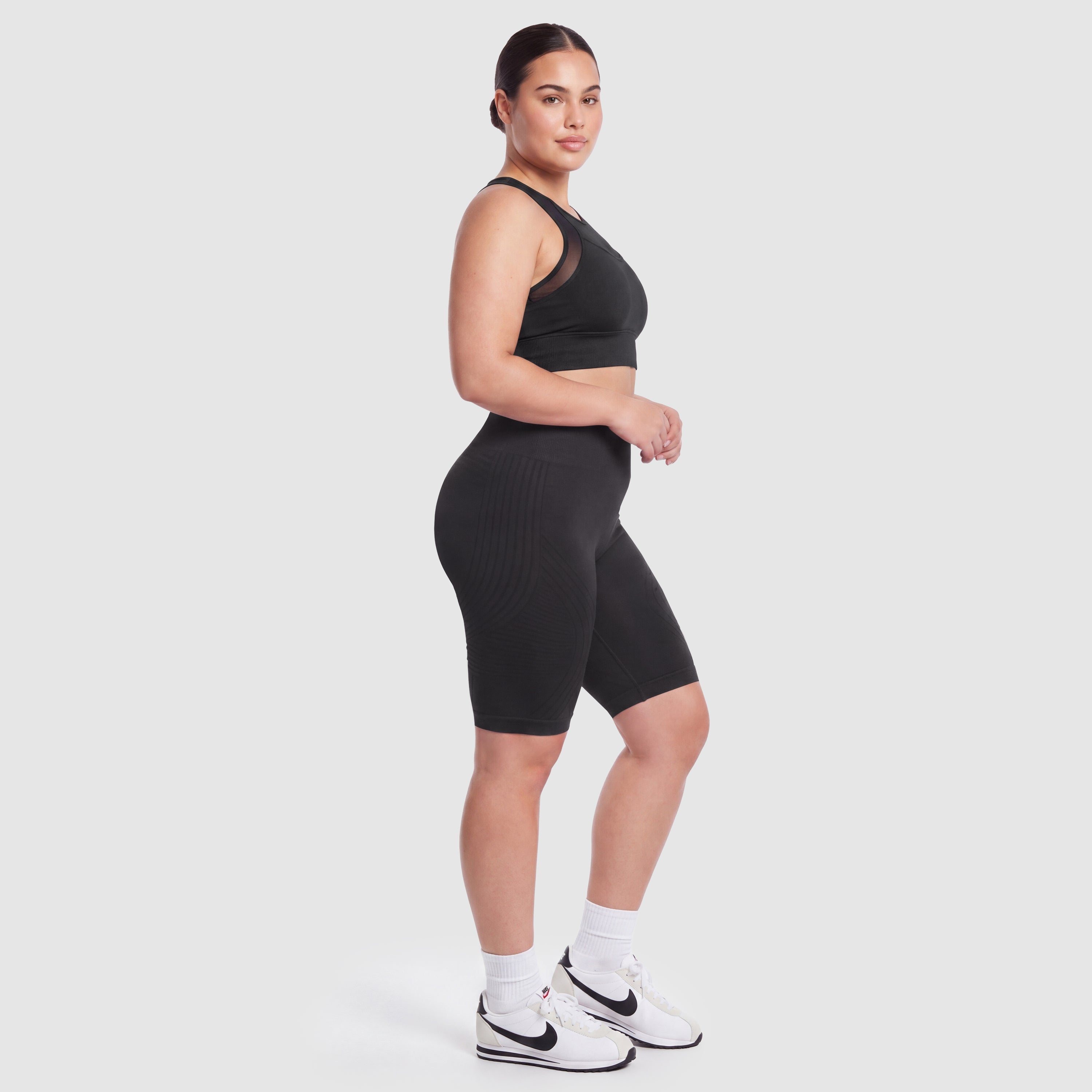 Sculpt 3D Lift & Smooth Shorts | Velaure