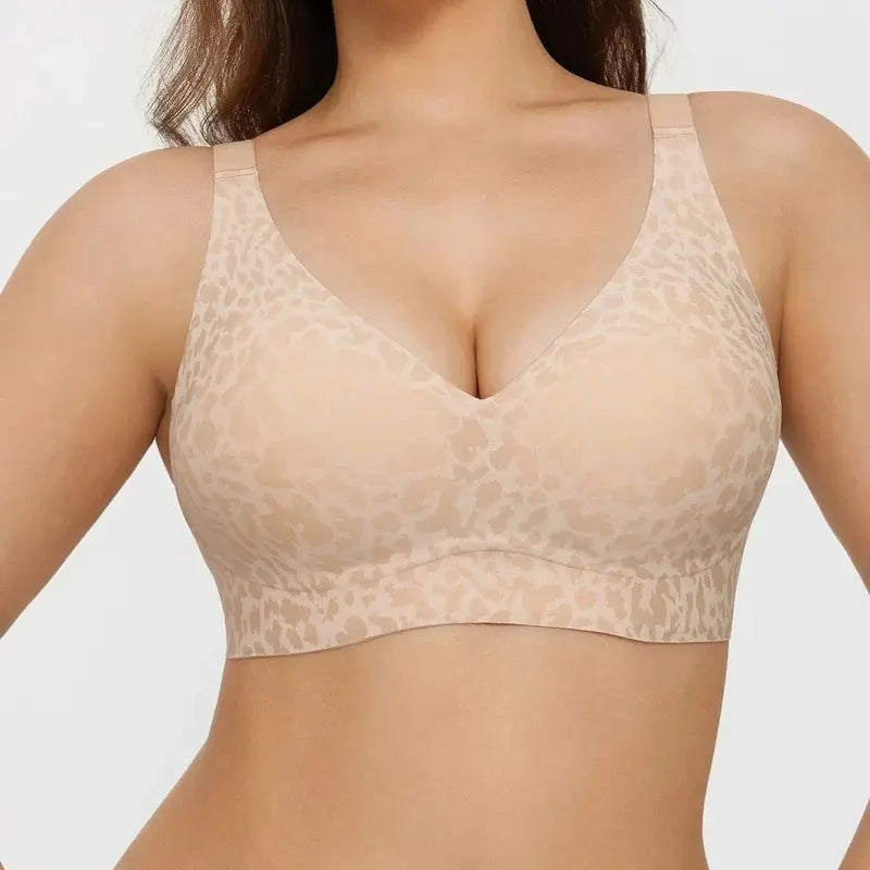 Deep V Seamless Push-Up Bra | Velaure