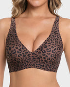 Deep V Seamless Push-Up Bra | Velaure